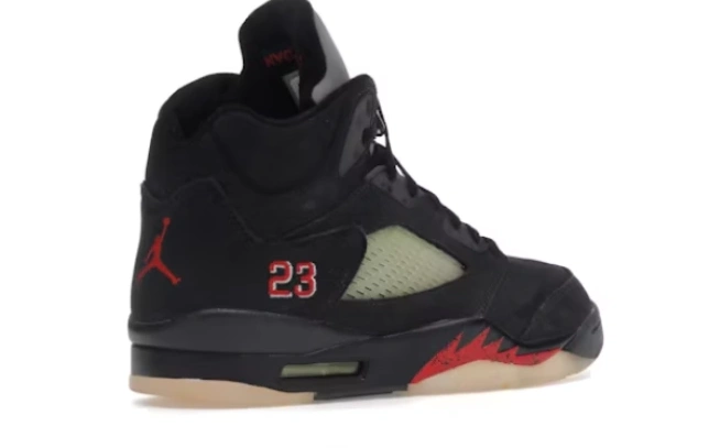 SD DB9818-001 (W) 6 Triple Black Retro Jordan 0723